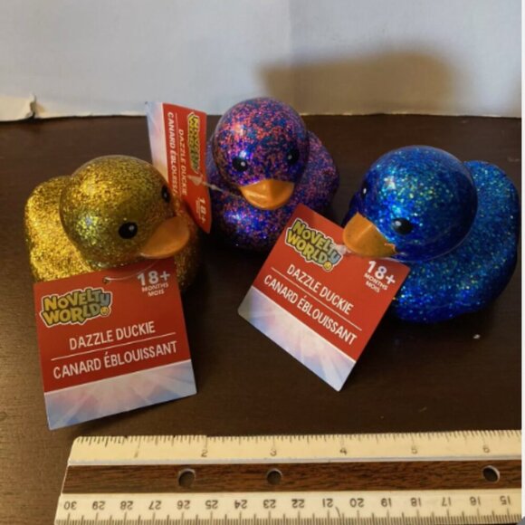 NWT Cute Set of 3 Glitter colorful Ducks. Perfect for Bathtime! or Decoration - Picture 1 of 4